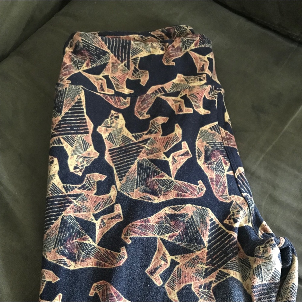 LuLaRoe OS Bear Leggings